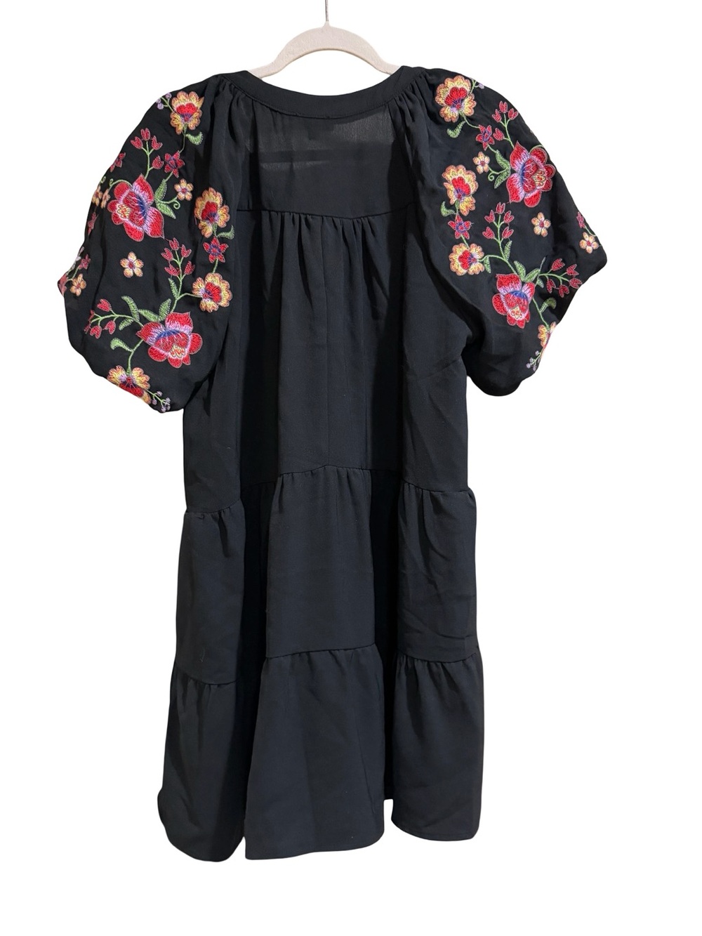 ✨ Umgee Black Dress with Floral Embroidered Puff Sleeves Size S - Picture 8 of 12